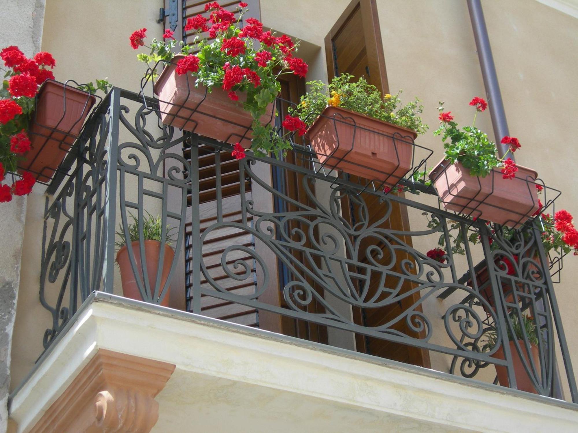 Bed and Breakfast Piazza San Pantaleo Сорсо Екстер'єр фото