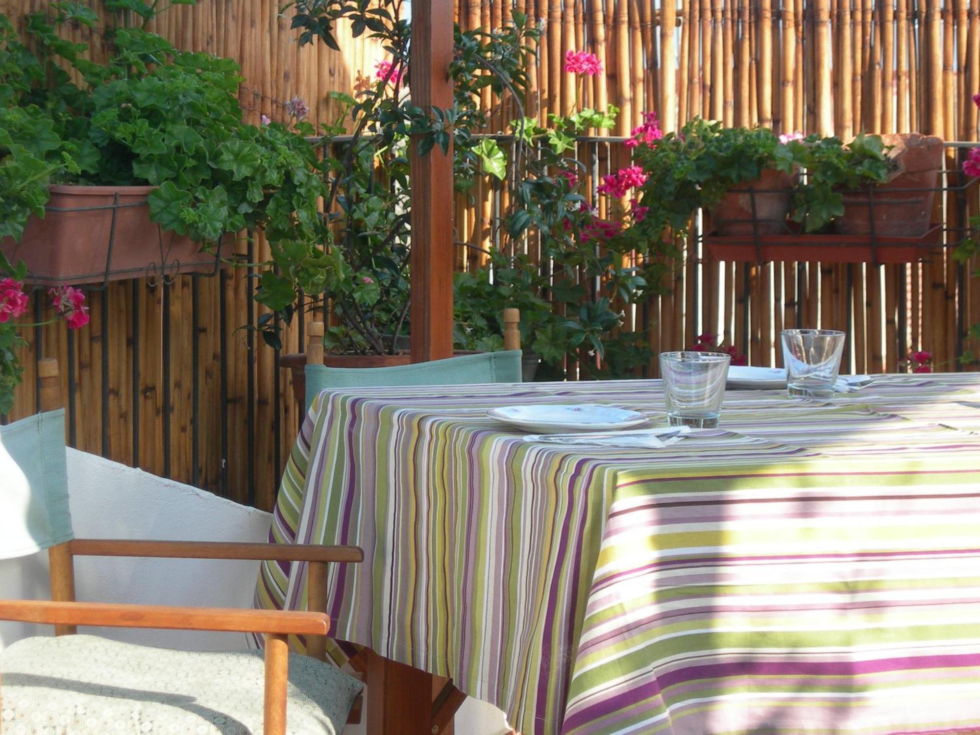 Bed and Breakfast Piazza San Pantaleo Сорсо Екстер'єр фото