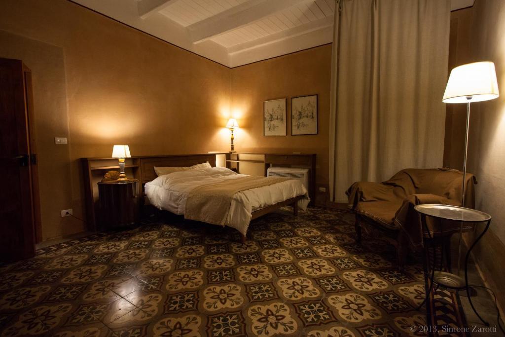 Bed and Breakfast Piazza San Pantaleo Сорсо Номер фото